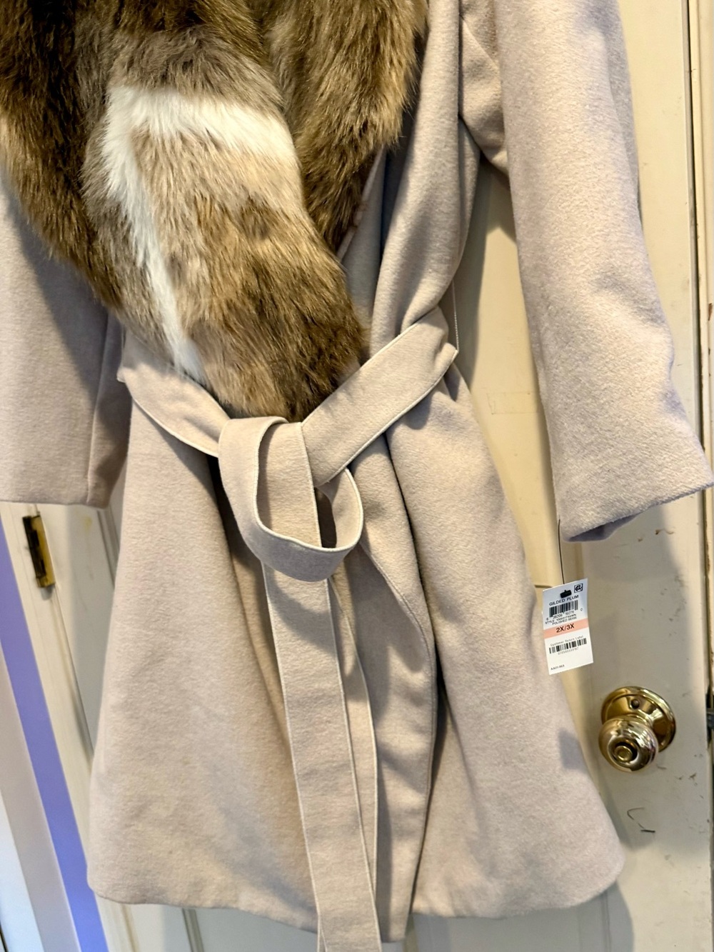Alfani Cream Tie-Waist Trench Coat with Faux Fur Collar